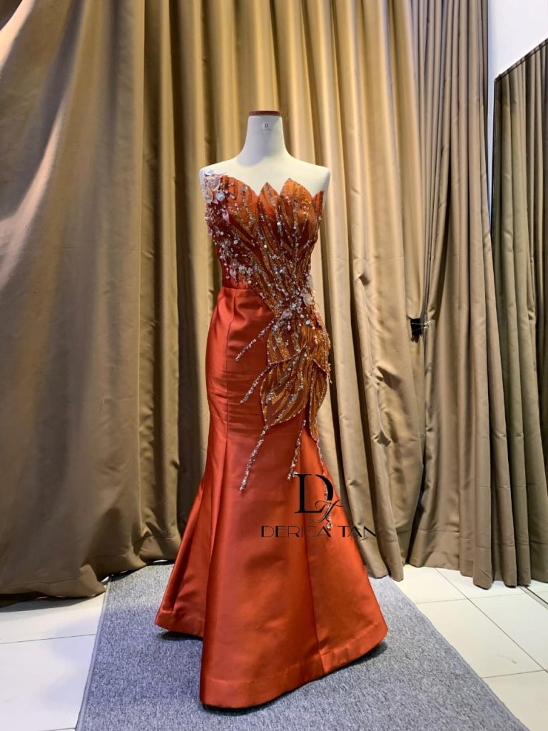 sewa gaun pesta teracota